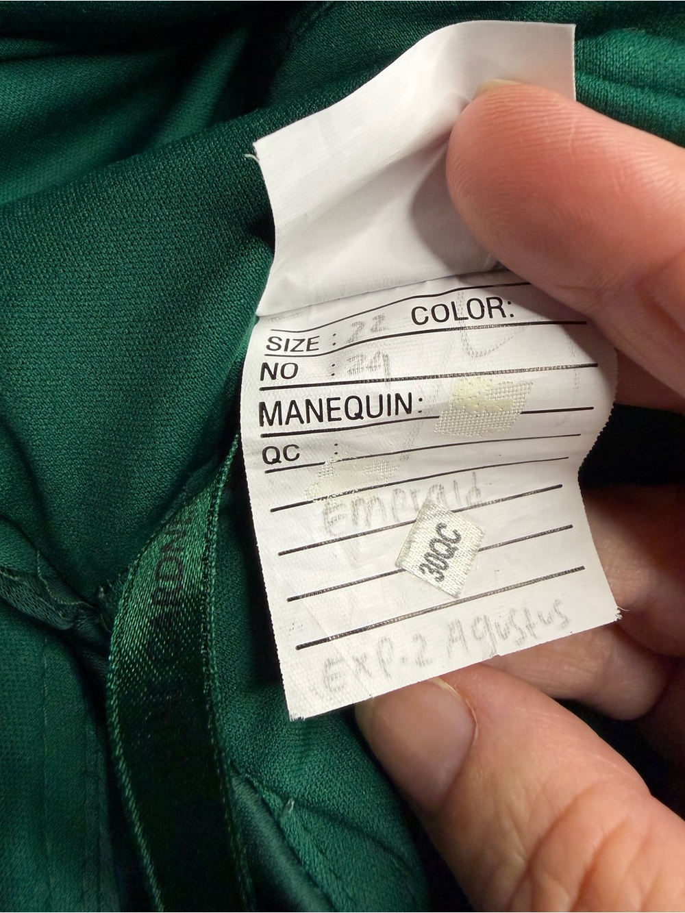 Morilee 21810 Emerald Green Silky Satin Bridesmaid Formal Gown Size 22 - Picture 9 of 12